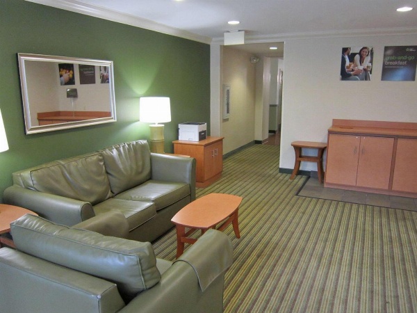 Extended Stay America Suites - Fort Lauderdale - Cypress Creek - NW 6th Way Main image
